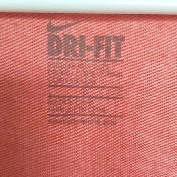 Nike dri fit tank - Picture 4 of 4